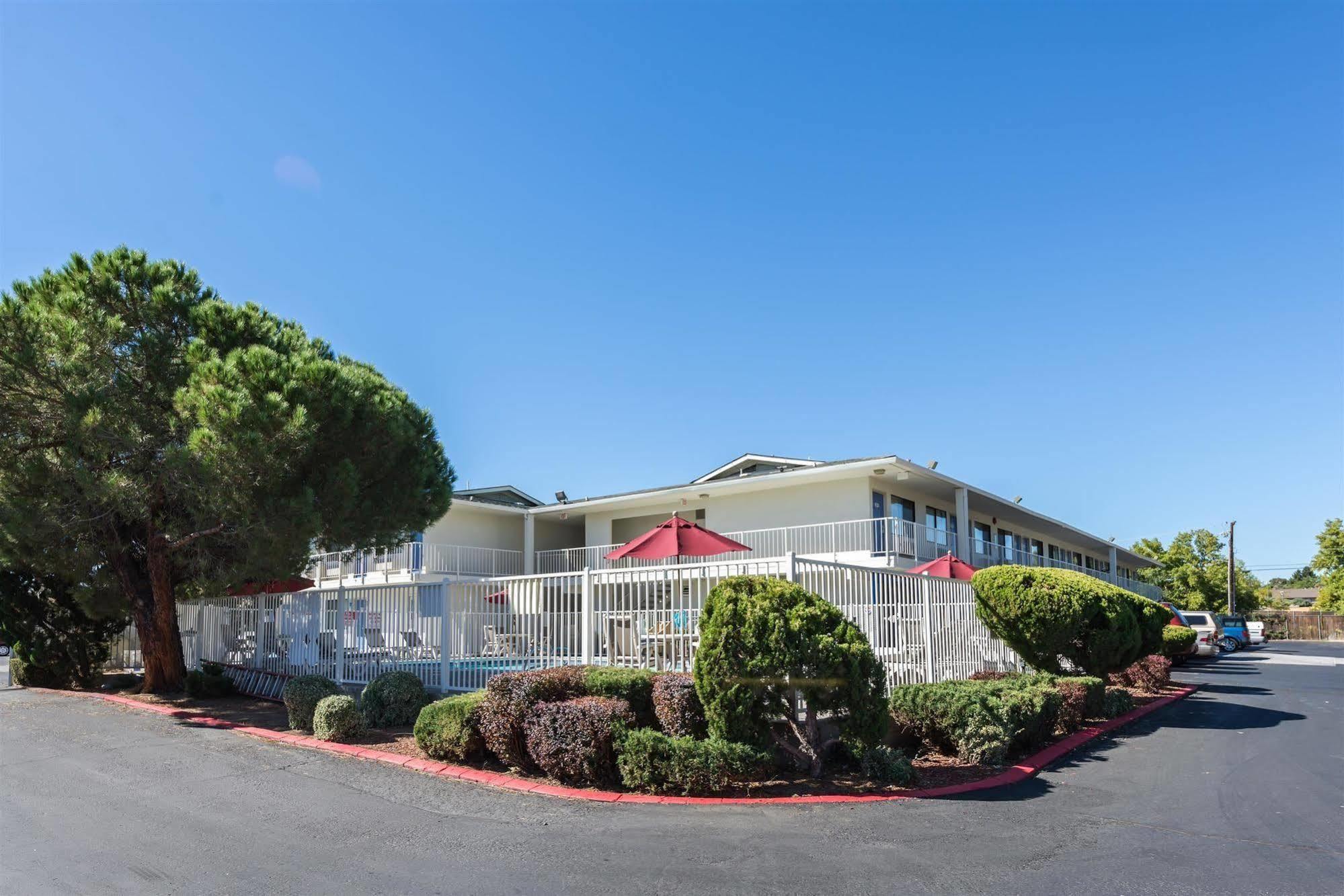 Motel 6-Reno, Nv - West Exterior photo