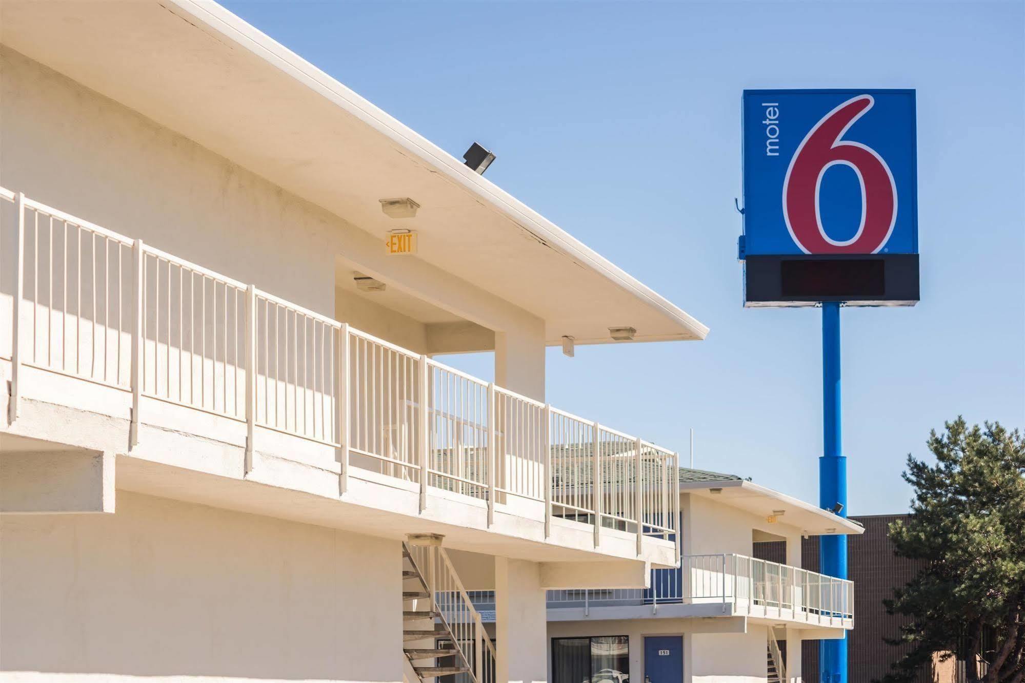 Motel 6-Reno, Nv - West Exterior photo